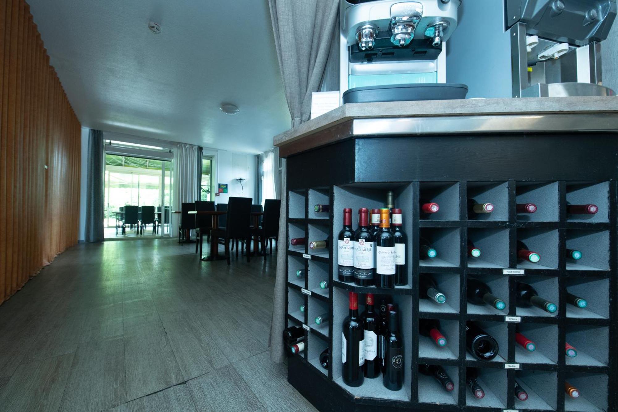Logis Hotel - Le Relais Du Parisis Villeparisis Exteriér fotografie